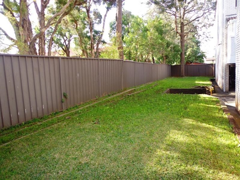 12/26 York Street, Fairfield NSW 2165