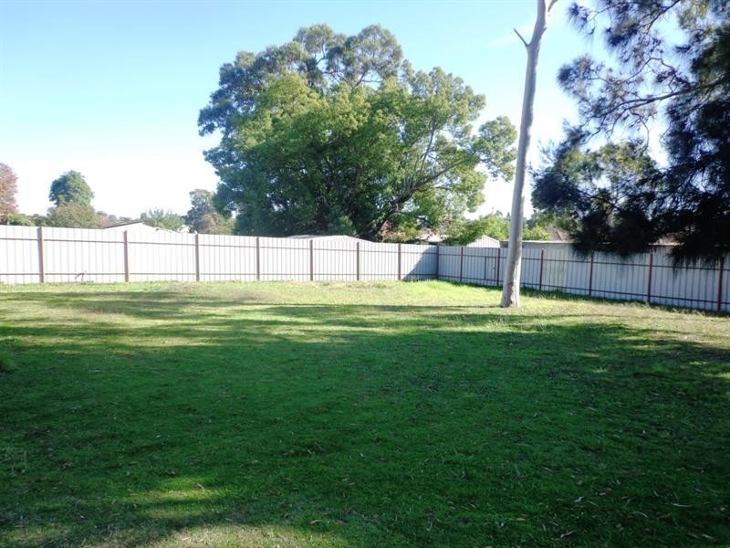 2 Richardson Street, Fairfield NSW 2165