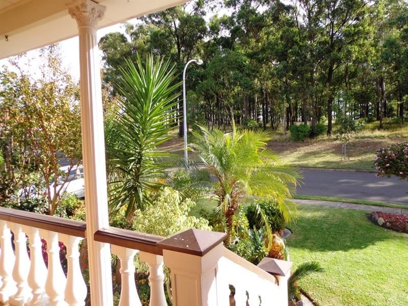 9 Warragamba Crescent, Bossley Park NSW 2176