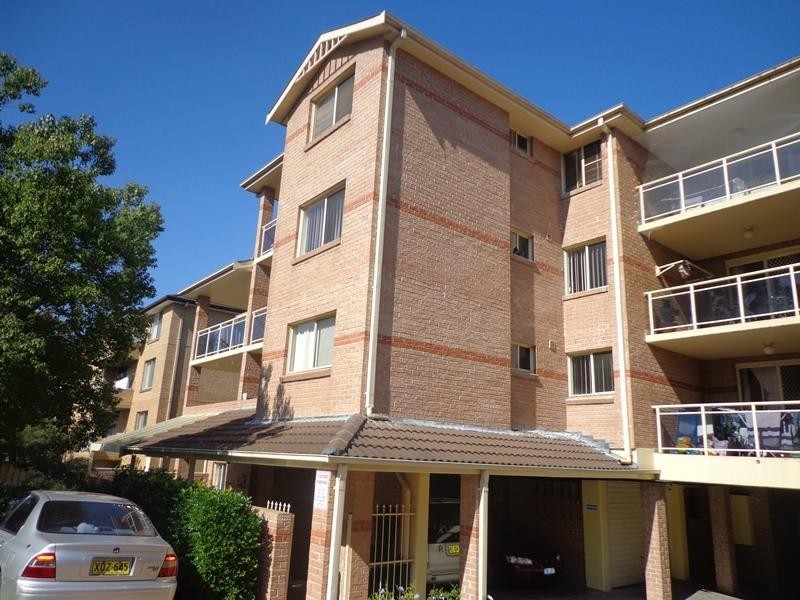 4/19-23 Hardy Street, Fairfield NSW 2165