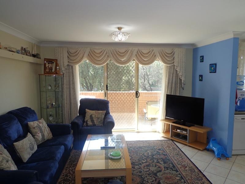 4/19-23 Hardy Street, Fairfield NSW 2165