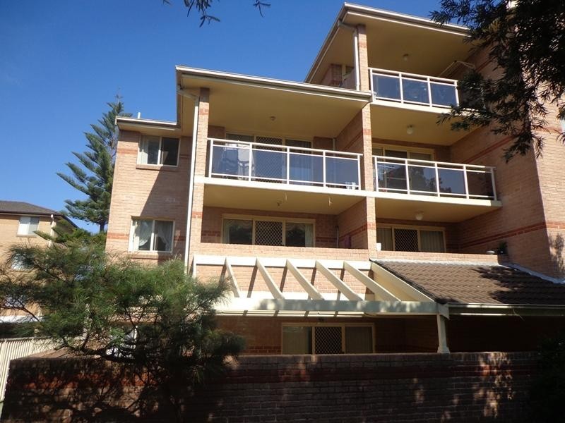 4/19-23 Hardy Street, Fairfield NSW 2165