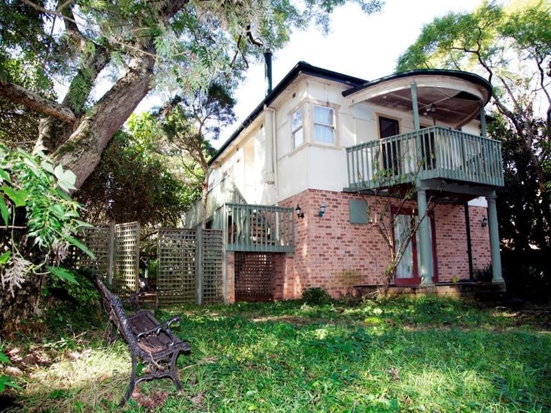 10 Artie Street, Carramar NSW 2163