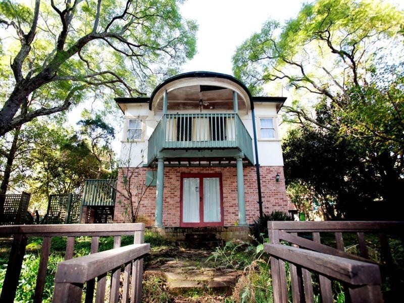 10 Artie Street, Carramar NSW 2163