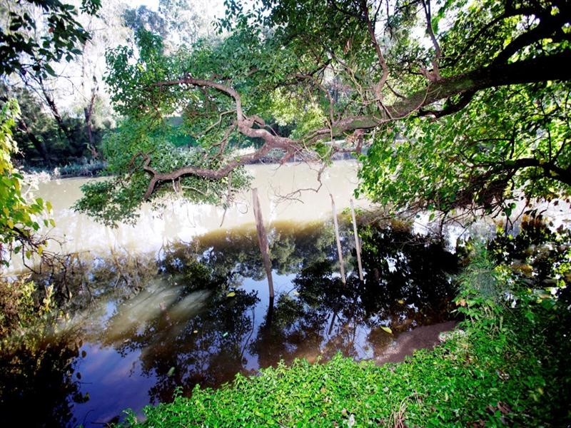 10 Artie Street, Carramar NSW 2163