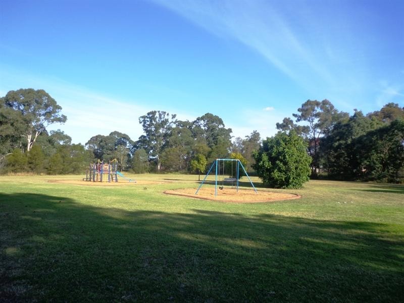 43 Goodacre Avenue, Fairfield West NSW 2165