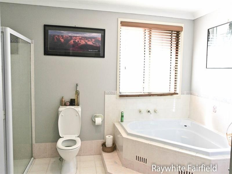 Canley Heights NSW 2166