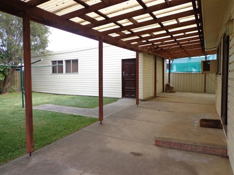 47 Percy Street, Fairfield NSW 2165