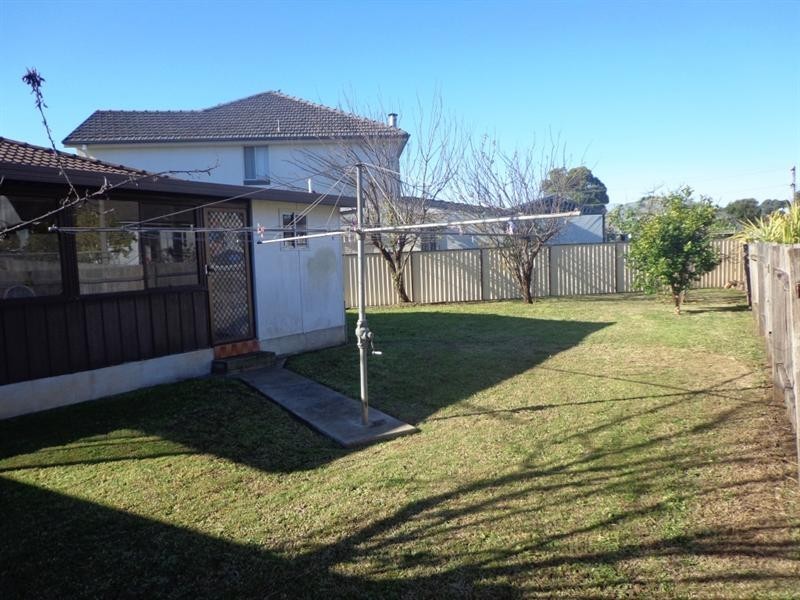 10 McKibbin Street, Canley Heights NSW 2166