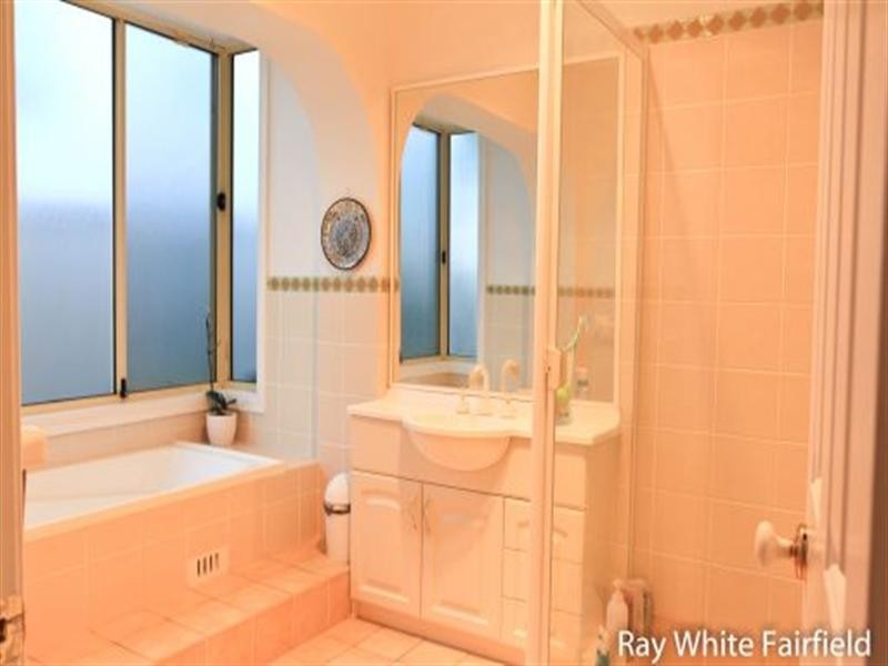 9 Stirling Street, Cecil Hills NSW 2171