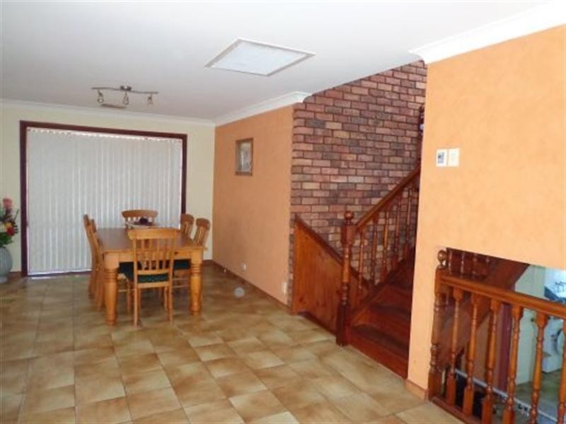 14 Cootha Close, Bossley Park NSW 2176