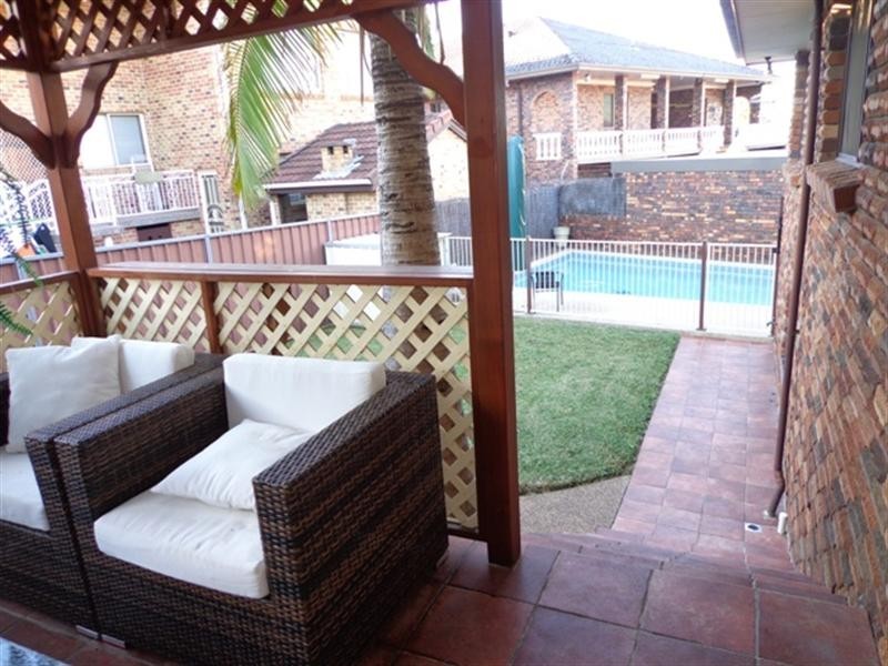 14 Cootha Close, Bossley Park NSW 2176