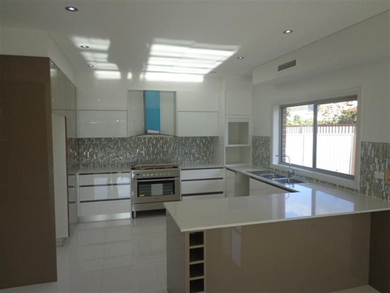 11A Tennant Place, Edensor Park NSW 2176