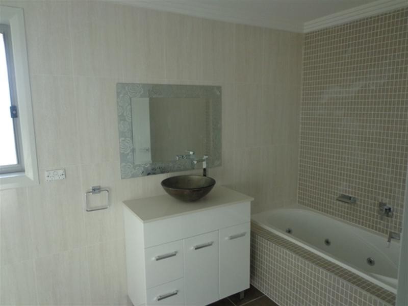 11A Tennant Place, Edensor Park NSW 2176