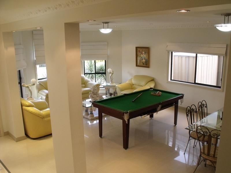 107 Carmichael Drive, West Hoxton NSW 2171