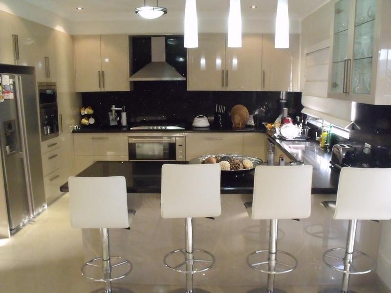 107 Carmichael Drive, West Hoxton NSW 2171