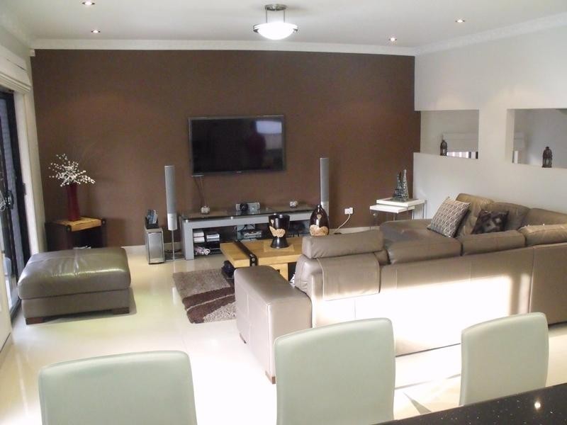 107 Carmichael Drive, West Hoxton NSW 2171