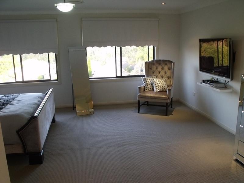 107 Carmichael Drive, West Hoxton NSW 2171