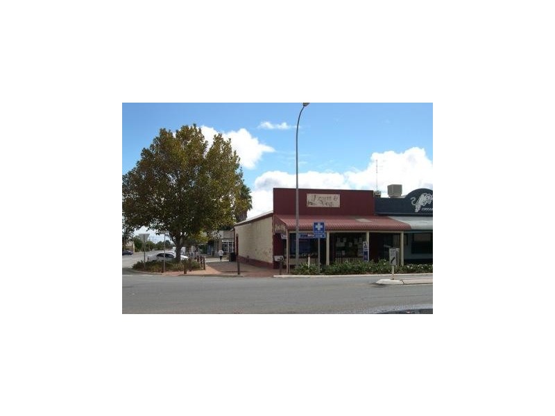 28 Robert Street, Maitland SA 5573