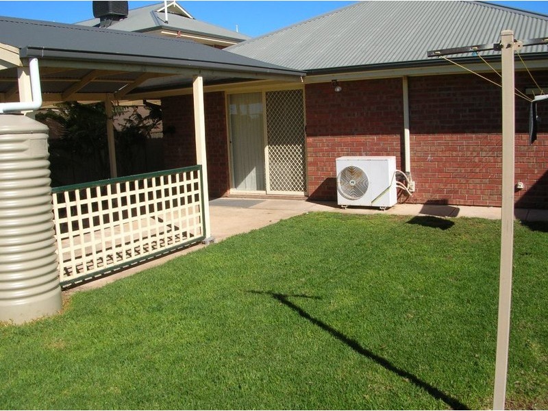 Unit 1, 60 Clayton Drive, Wallaroo SA 5556