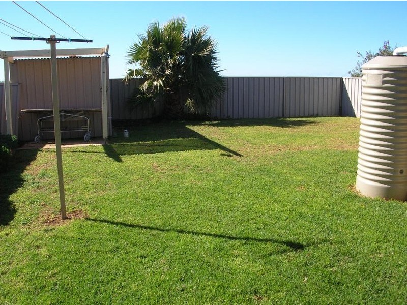 Unit 1, 60 Clayton Drive, Wallaroo SA 5556