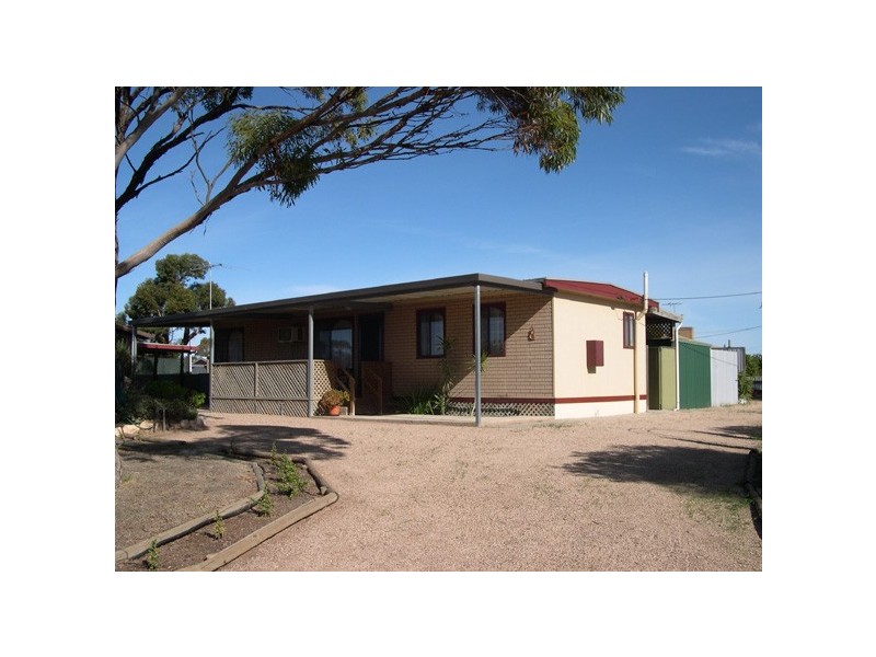 1 Devon Street, Port Clinton SA 5570