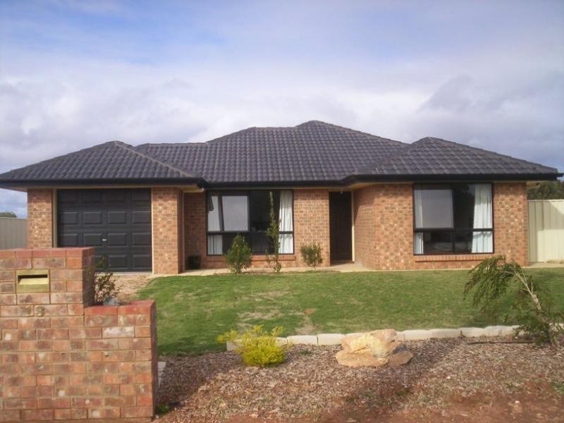 13 Roach Street, Kadina SA 5554