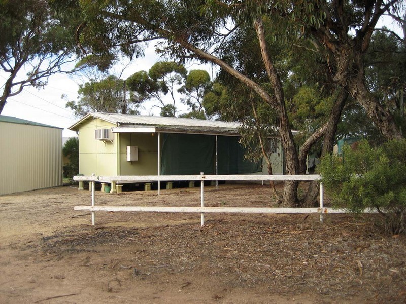 4 Horn Street, Port Clinton SA 5570