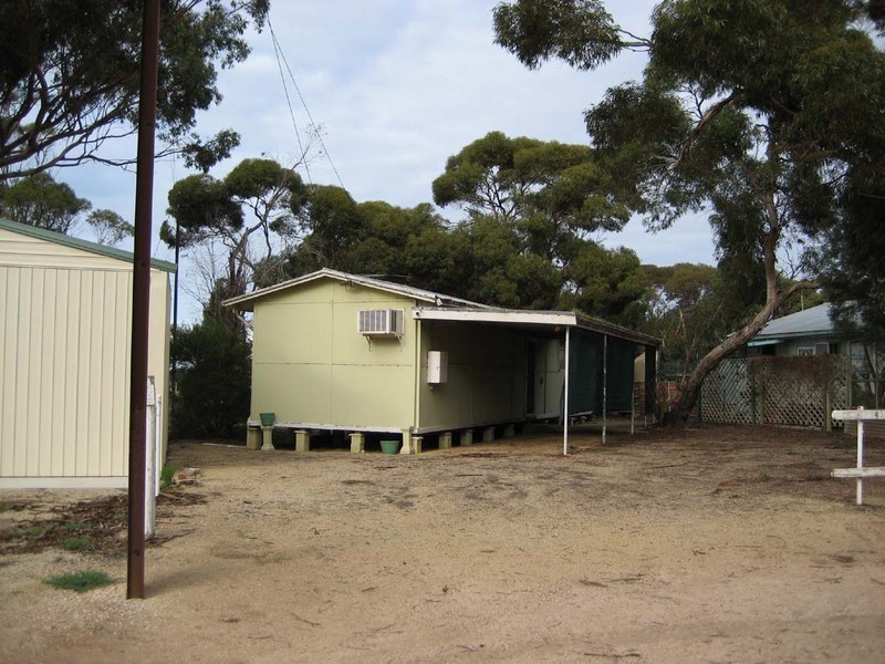 4 Horn Street, Port Clinton SA 5570