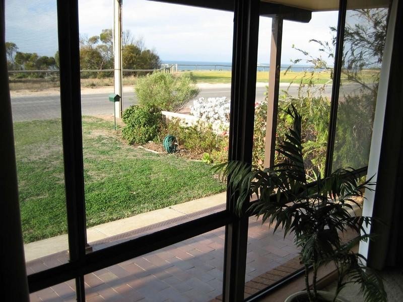 27 Tiddy Widdy Road, Ardrossan SA 5571