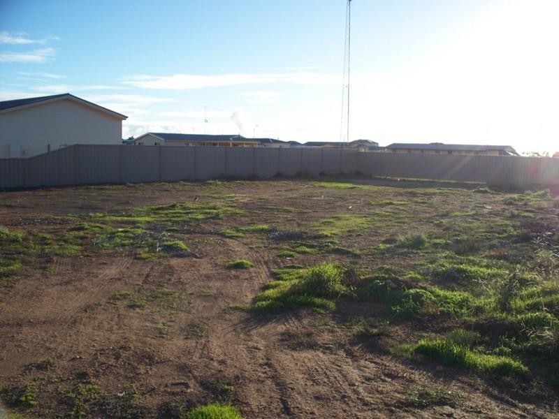 8 Hollis Court, Moonta Bay SA 5558