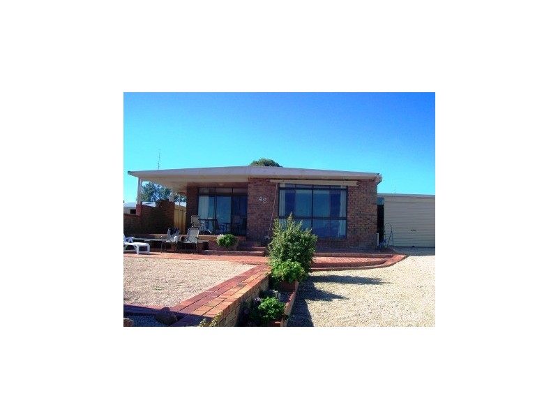 42 The Esplanade, Wallaroo SA 5556