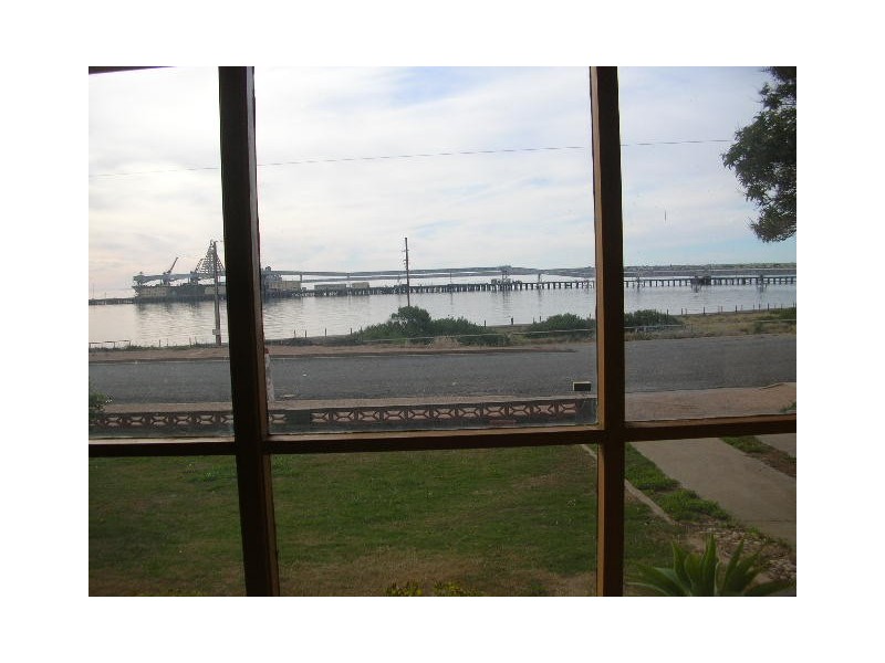 18 Carleton Crescent, Wallaroo SA 5556