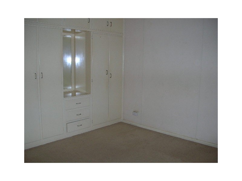 18 Carleton Crescent, Wallaroo SA 5556