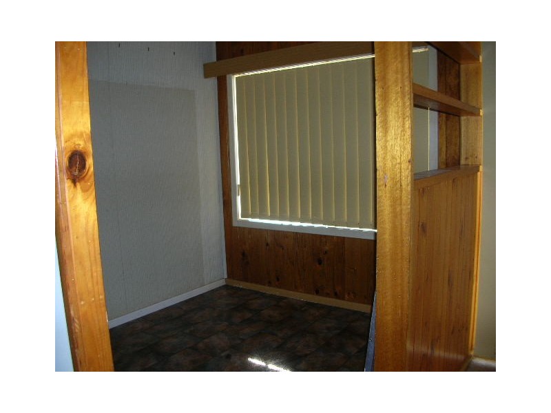 18 Carleton Crescent, Wallaroo SA 5556