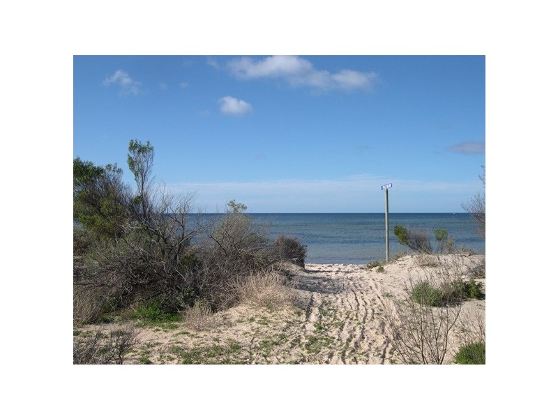 66 The Esplanade, Pine Point SA 5571