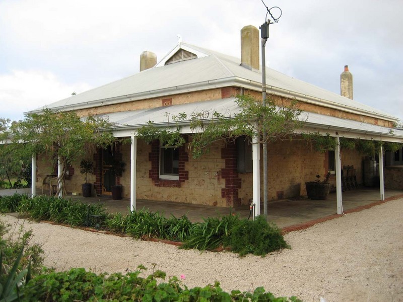 17 Lime Kiln Road, Port Vincent SA 5581