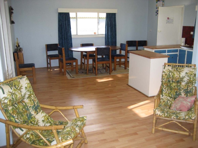 4 Chapman Road, Rogues Point SA 5571