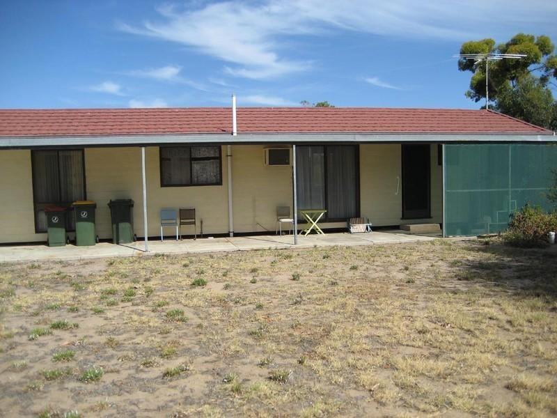 11 Mesnil Drive, Port Clinton SA 5570