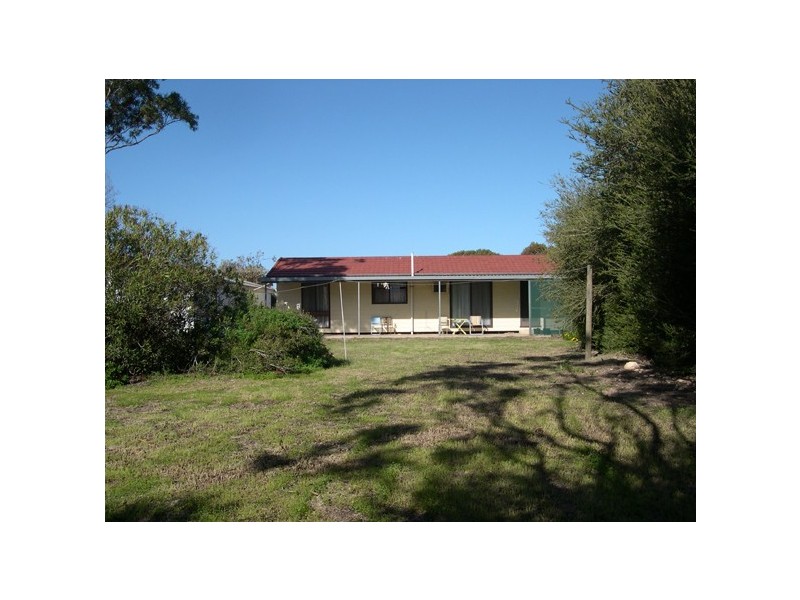 11 Mesnil Drive, Port Clinton SA 5570
