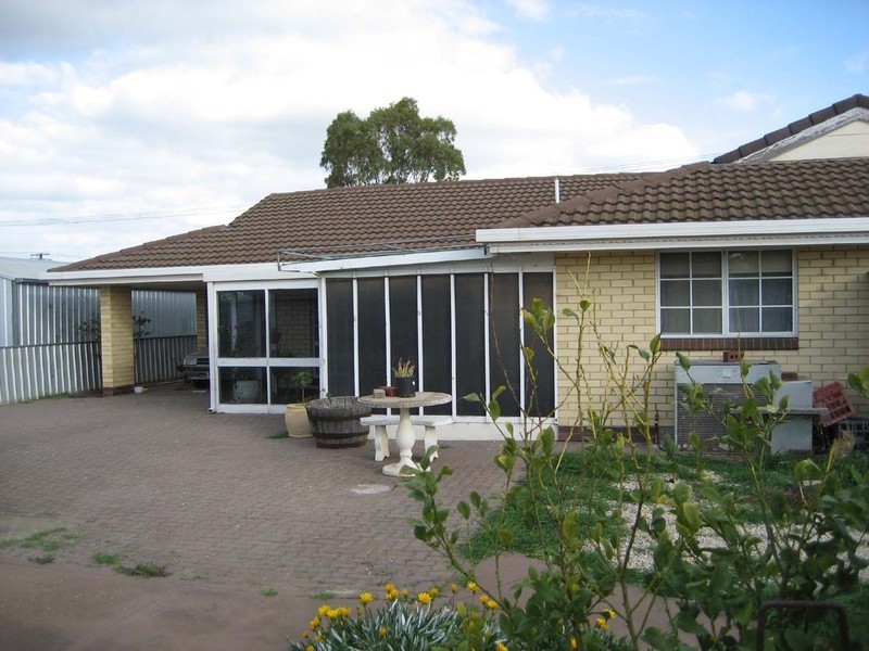 6 South Terrace, Minlaton SA 5575