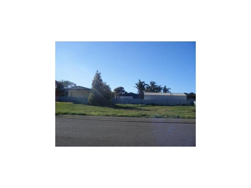 1 Fourth Street, Minlaton SA 5575