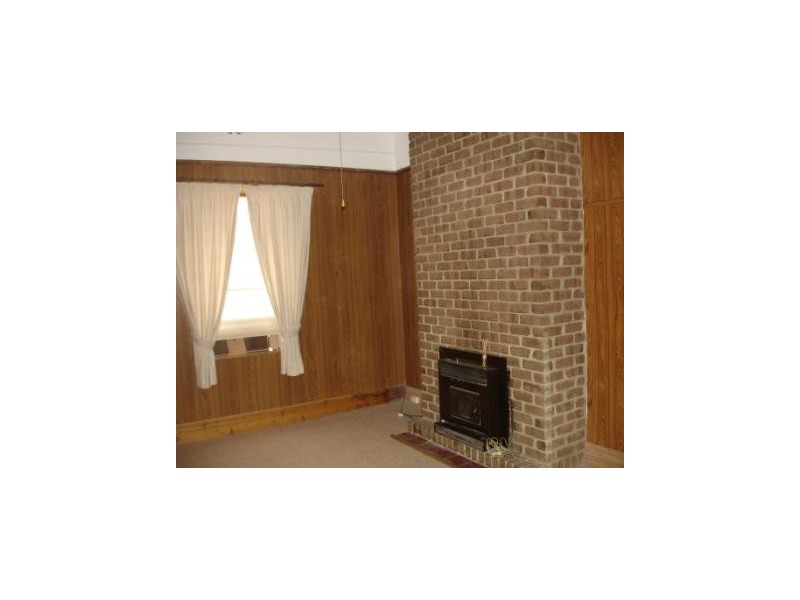 14 Young Street, Wallaroo SA 5556