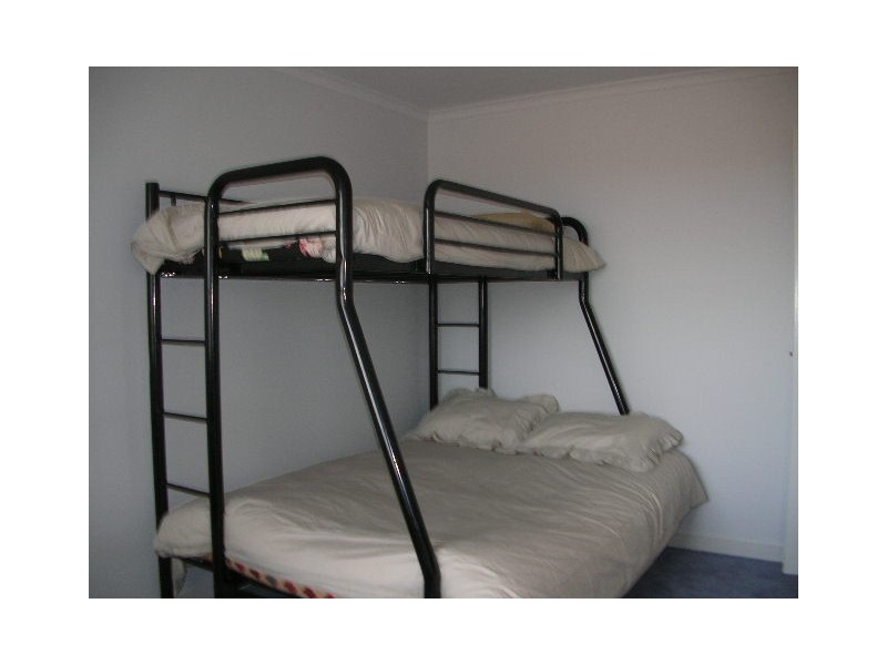 3 Hall Way, Moonta Bay SA 5558