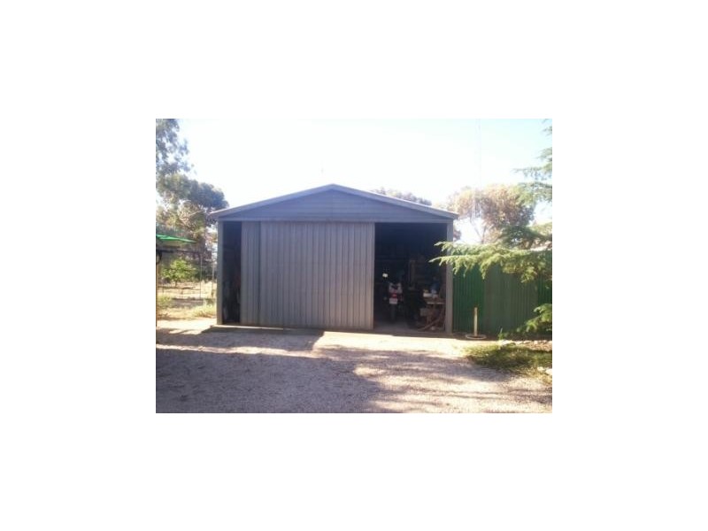 24 First Street, Moonta SA 5558