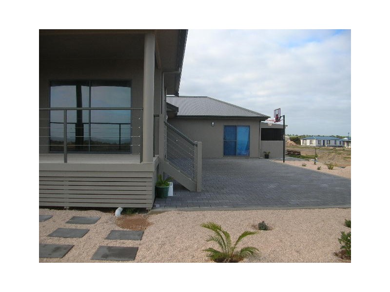 17 Ocean Parade, Balgowan SA 5573