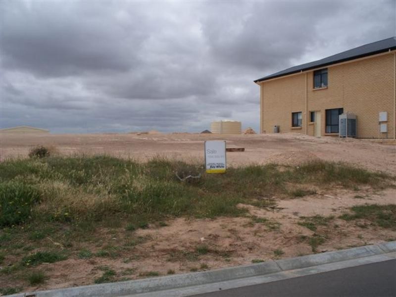 26 Keen Street, Moonta Bay SA 5558