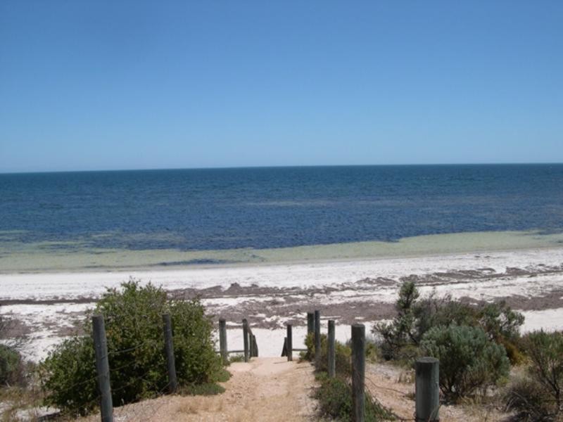 7 Chenoweth Crescent   PARSONS Beach, Bluff Beach SA 5575