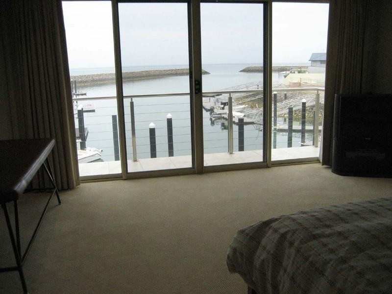 30 Marina Drive, Port Vincent SA 5581