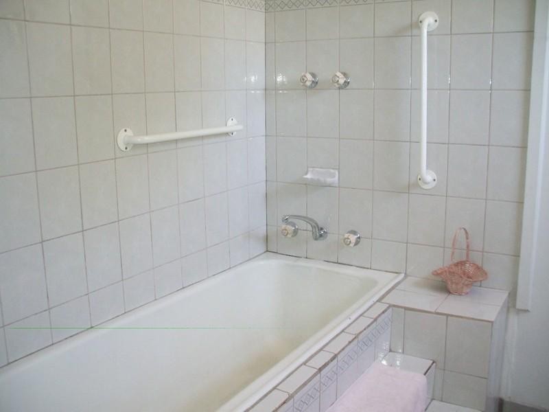 17 Hughes Street, Wallaroo SA 5556